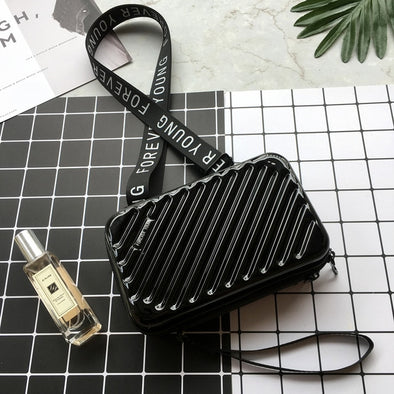 Luxury Hand Bags for Women 2019 New Suitcase Shape Totes Fashion Mini Luggage Bag Women Famous Brand Clutch Bag Mini Box Bag
